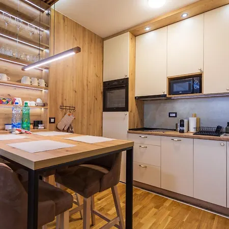 公寓 Harmonija Rent 兹拉蒂博尔